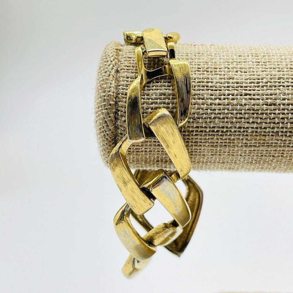 Signed Napier Link Bracelet Patent 4774703 Gold Tone 1980s Vintage Statement
